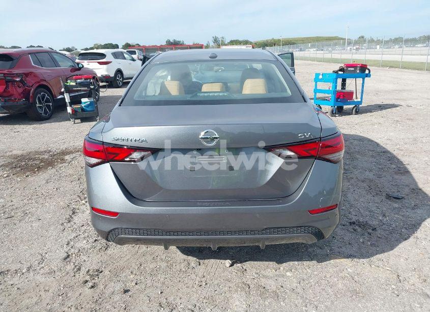 Photo 16 of 2022 Nissan Sentra SV XTRONIC CVT (VIN 3N1AB8CV5NY235675)