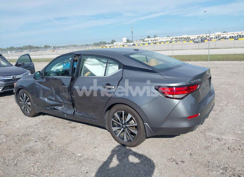 Photo 3 of 2022 Nissan Sentra SV XTRONIC CVT (VIN 3N1AB8CV5NY235675)