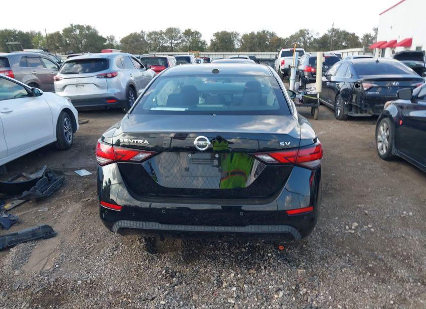 Photo 17 of 2022 Nissan Sentra SV XTRONIC CVT (VIN 3N1AB8CV5NY242836)