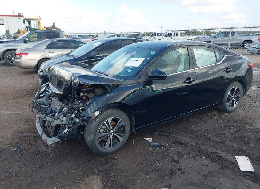 Photo 2 of 2022 Nissan Sentra SV XTRONIC CVT (VIN 3N1AB8CV5NY242836)