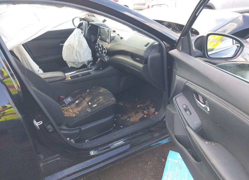 Photo 5 of 2022 Nissan Sentra SV XTRONIC CVT (VIN 3N1AB8CV5NY242836)