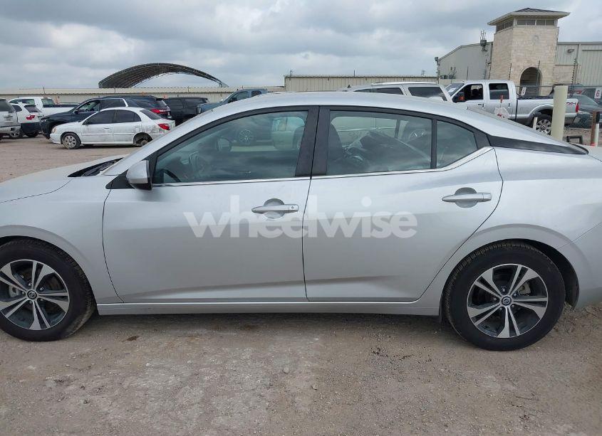 Photo 15 of 2022 Nissan Sentra SV XTRONIC CVT (VIN 3N1AB8CV5NY257076)