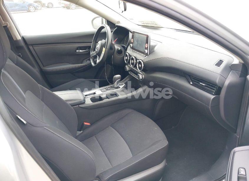 Photo 5 of 2022 Nissan Sentra SV XTRONIC CVT (VIN 3N1AB8CV5NY257076)