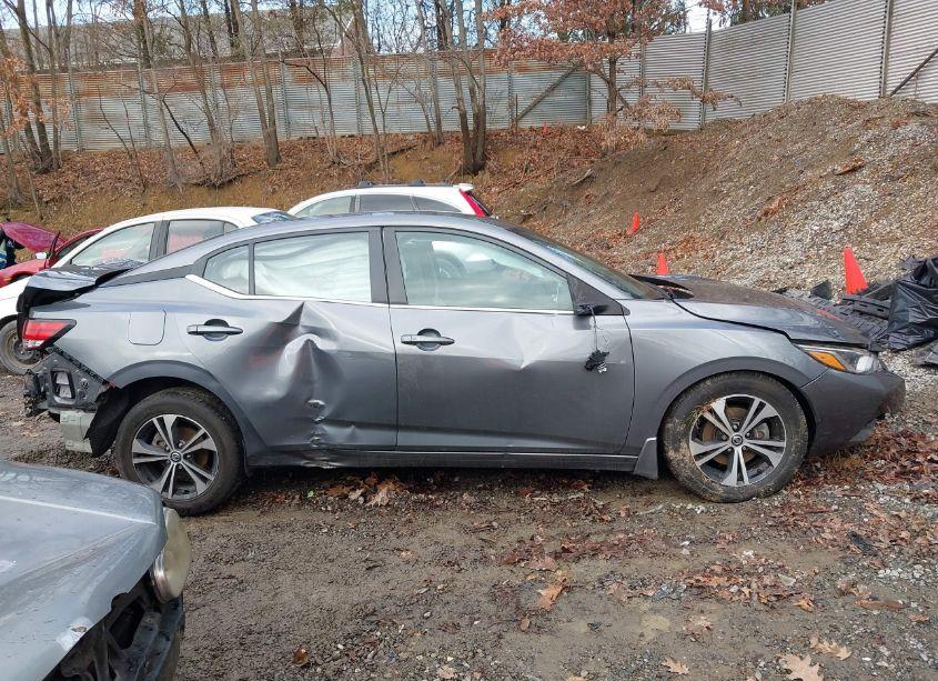 Photo 12 of 2022 Nissan Sentra SV XTRONIC CVT (VIN 3N1AB8CV5NY294239)