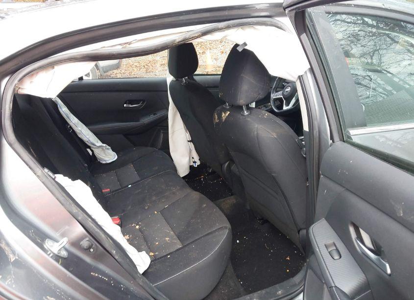 Photo 8 of 2022 Nissan Sentra SV XTRONIC CVT (VIN 3N1AB8CV5NY294239)