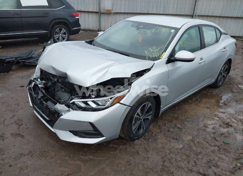 Photo 2 of 2022 Nissan Sentra SV XTRONIC CVT (VIN 3N1AB8CV5NY297657)