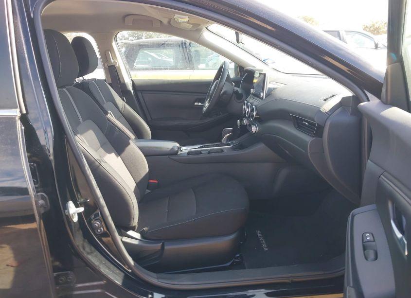 Photo 5 of 2023 Nissan Sentra SV XTRONIC CVT (VIN 3N1AB8CV5PY232231)