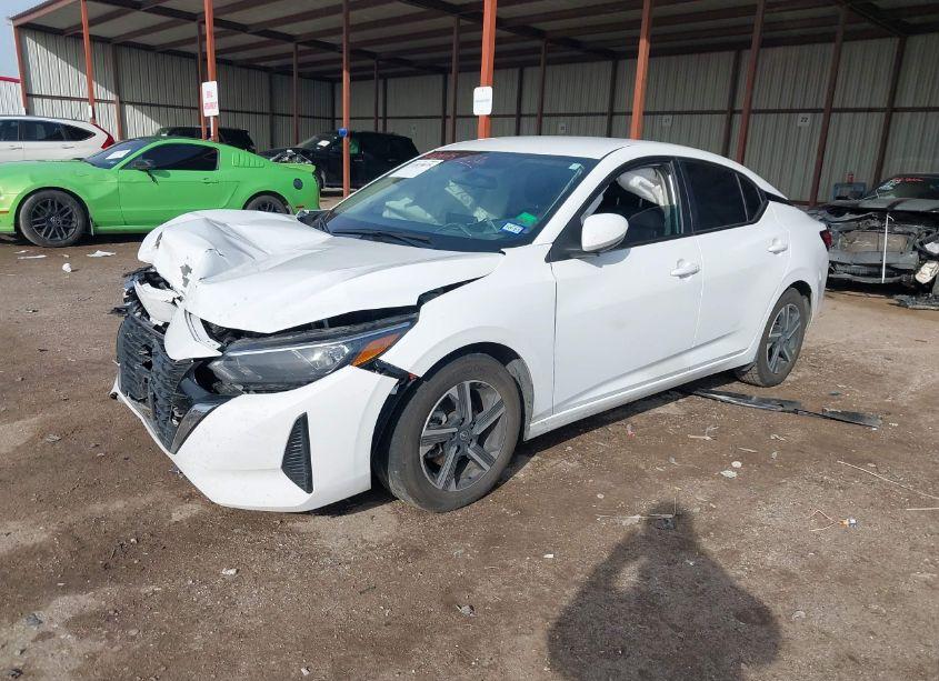 Photo 2 of 2024 Nissan Sentra SV XTRONIC CVT (VIN 3N1AB8CV5RY217232)