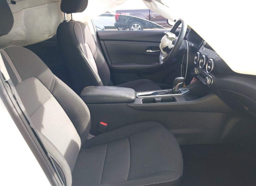 Photo 5 of 2024 Nissan Sentra SV XTRONIC CVT (VIN 3N1AB8CV5RY217232)