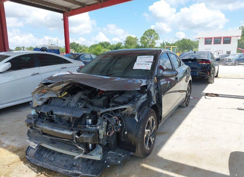 Photo 2 of 2024 Nissan Sentra SV XTRONIC CVT (VIN 3N1AB8CV5RY232037)