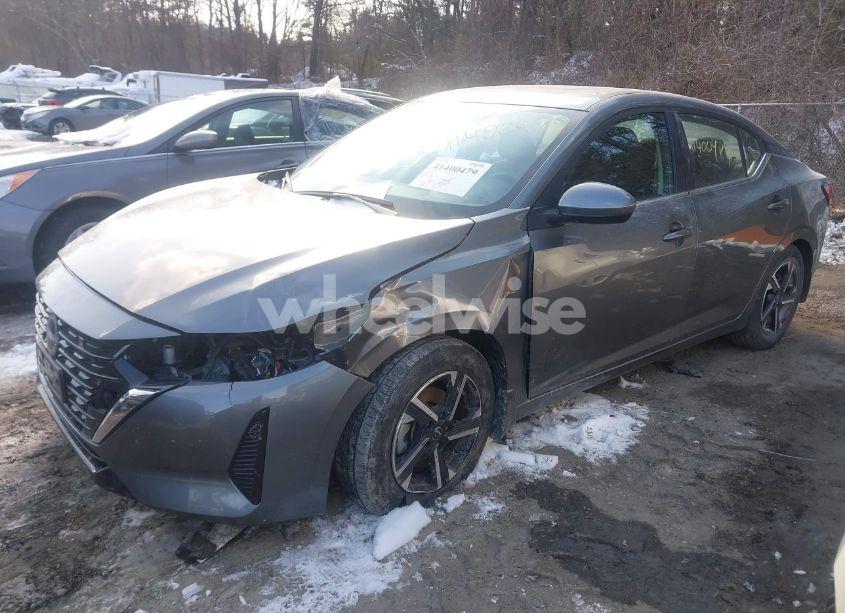 Photo 2 of 2024 Nissan Sentra SV XTRONIC CVT (VIN 3N1AB8CV5RY245516)