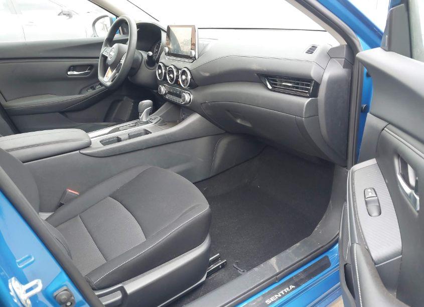 Photo 5 of 2024 Nissan Sentra SV XTRONIC CVT (VIN 3N1AB8CV5RY262221)