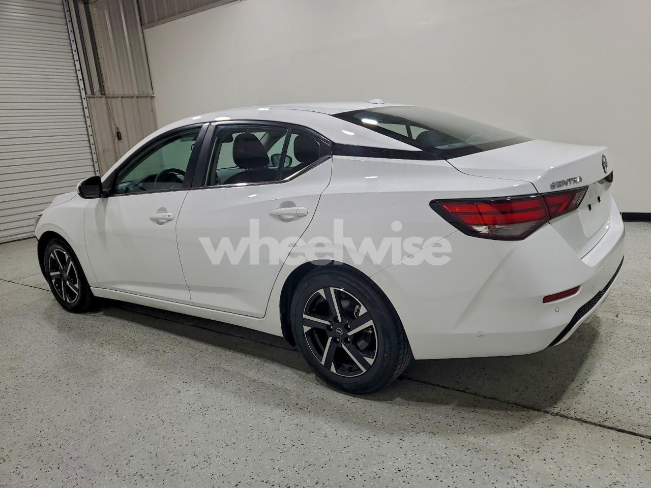 Photo 2 of 2024 NISSAN SENTRA SV (VIN 3N1AB8CV5RY292352)