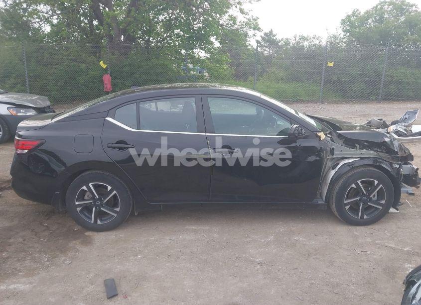 Photo 14 of 2024 Nissan Sentra SV XTRONIC CVT (VIN 3N1AB8CV5RY293677)