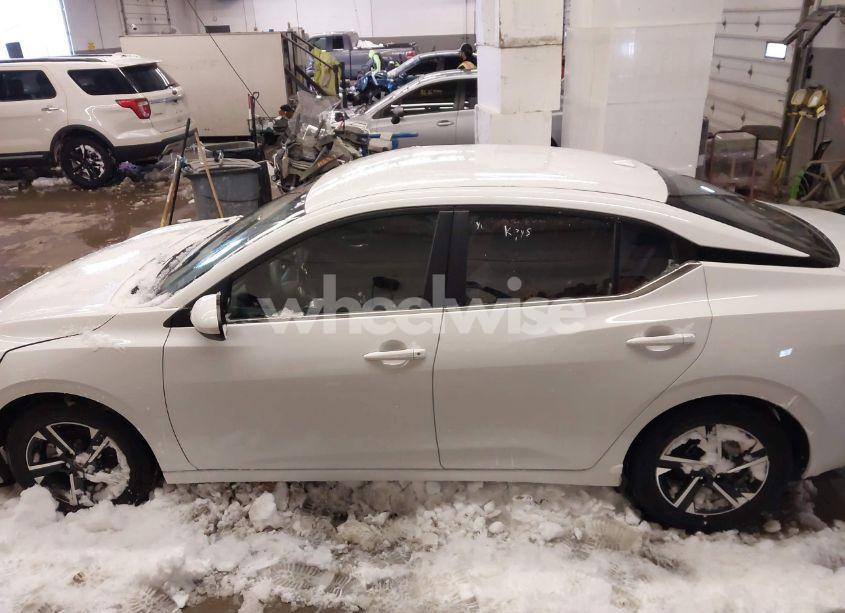 Photo 14 of 2024 Nissan Sentra SV XTRONIC CVT (VIN 3N1AB8CV5RY303284)