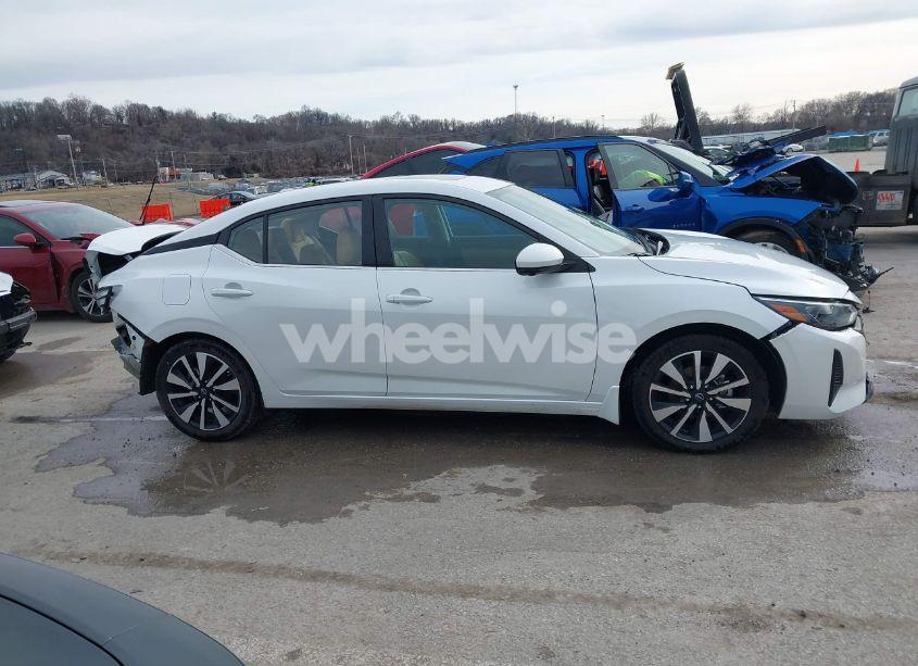 Photo 13 of 2024 Nissan Sentra SV XTRONIC CVT (VIN 3N1AB8CV5RY315676)