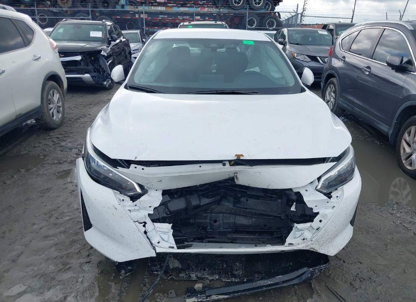 Photo 6 of 2024 Nissan Sentra SV XTRONIC CVT (VIN 3N1AB8CV5RY355787)