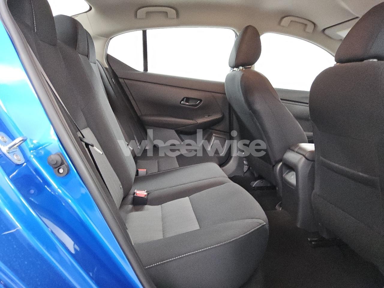 Photo 10 of 2025 NISSAN SENTRA SV (VIN 3N1AB8CV5SY396748)