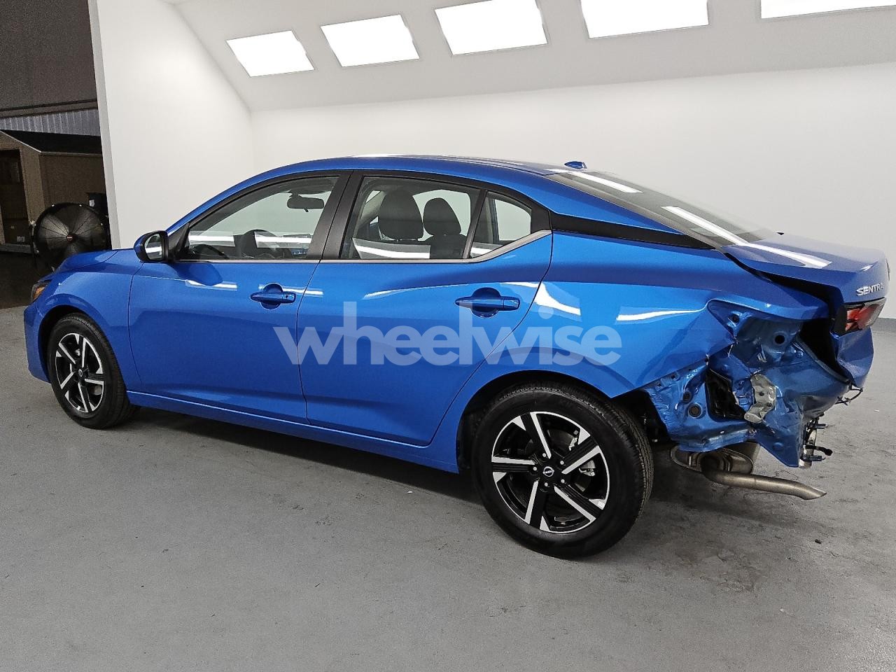 Photo 2 of 2025 NISSAN SENTRA SV (VIN 3N1AB8CV5SY396748)