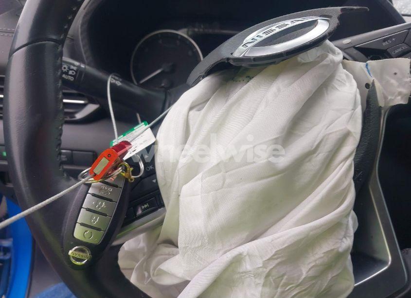 Photo 11 of 2020 Nissan Sentra SV XTRONIC CVT (VIN 3N1AB8CV6LY228280)