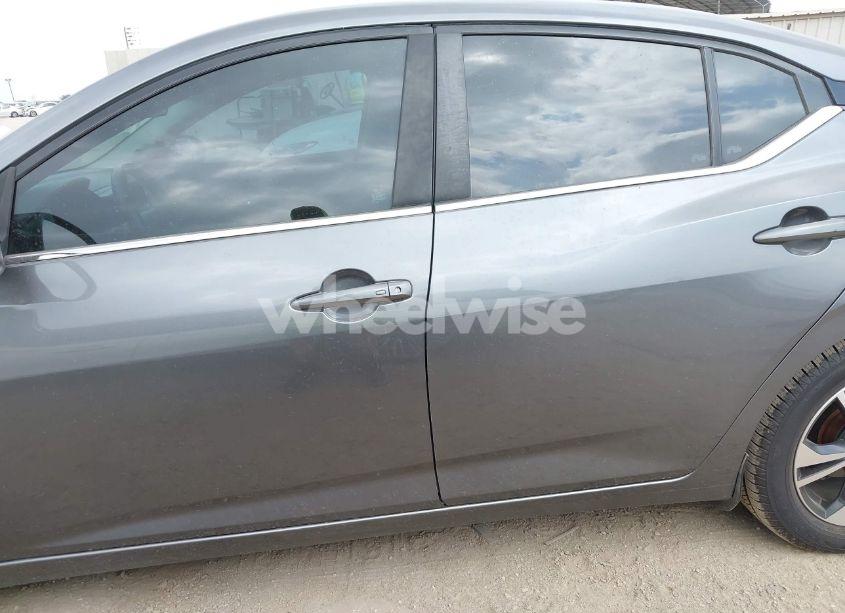 Photo 14 of 2020 Nissan Sentra SV XTRONIC CVT (VIN 3N1AB8CV6LY238047)