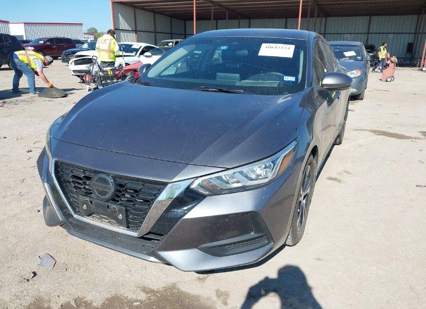 Photo 2 of 2020 Nissan Sentra SV XTRONIC CVT (VIN 3N1AB8CV6LY262509)