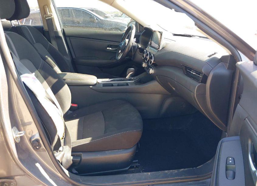 Photo 5 of 2020 Nissan Sentra SV XTRONIC CVT (VIN 3N1AB8CV6LY262509)