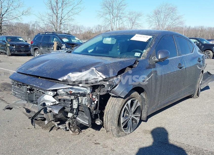 Photo 2 of 2020 Nissan Sentra SV XTRONIC CVT (VIN 3N1AB8CV6LY284736)