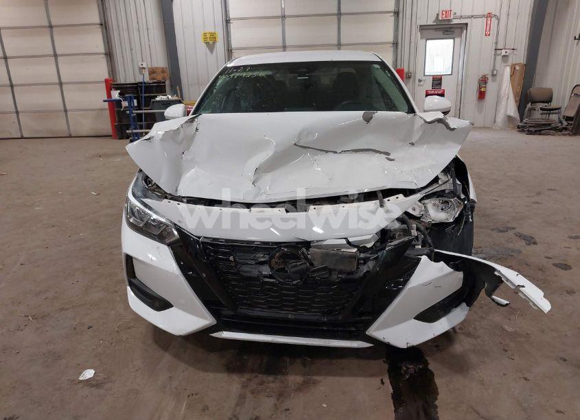 Photo 6 of 2020 Nissan Sentra SV XTRONIC CVT (VIN 3N1AB8CV6LY310235)