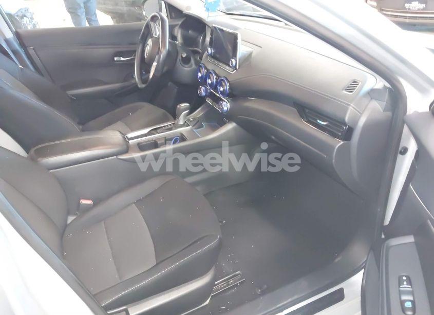 Photo 5 of 2021 Nissan Sentra SV XTRONIC CVT (VIN 3N1AB8CV6MY225560)