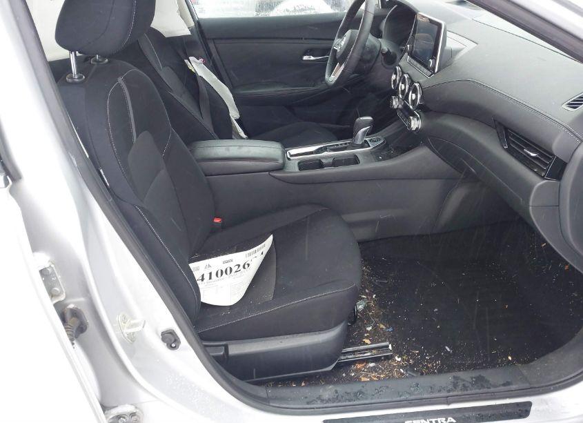 Photo 5 of 2021 Nissan Sentra SV XTRONIC CVT (VIN 3N1AB8CV6MY261698)