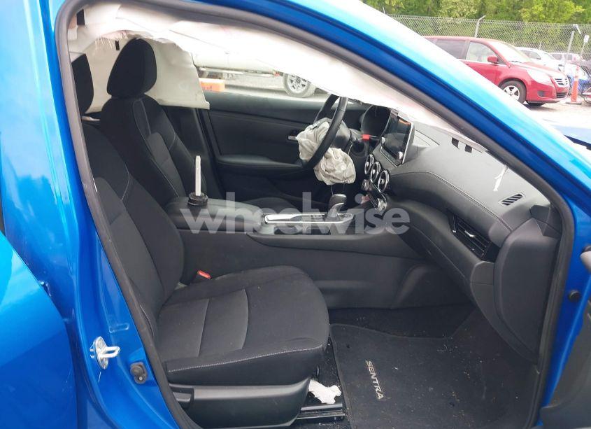 Photo 5 of 2021 Nissan Sentra SV XTRONIC CVT (VIN 3N1AB8CV6MY306364)