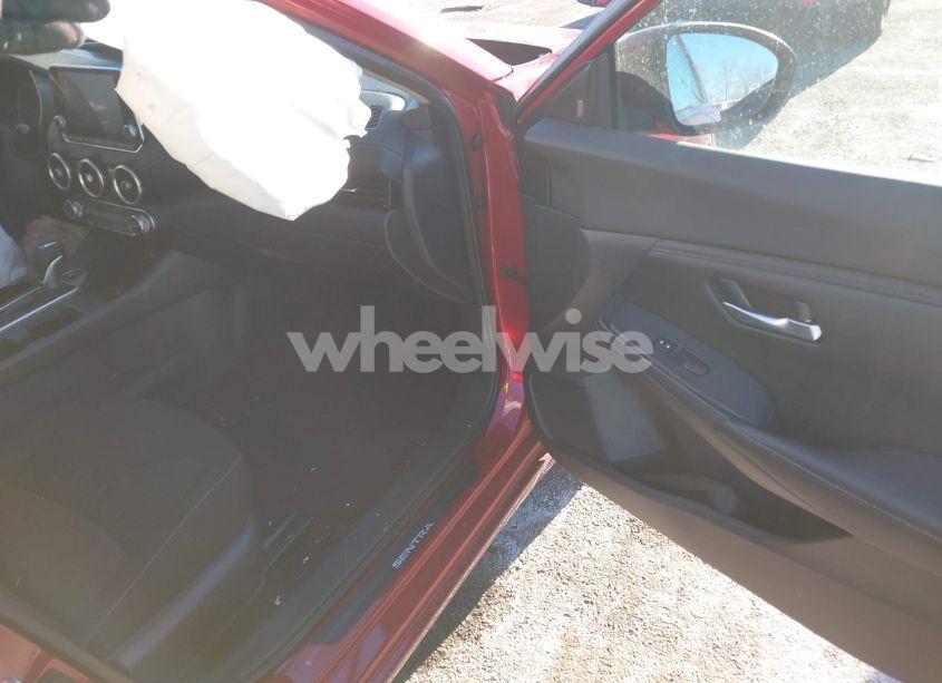 Photo 5 of 2021 Nissan Sentra SV XTRONIC CVT (VIN 3N1AB8CV6MY320233)