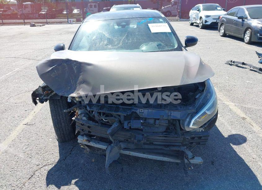 Photo 6 of 2022 Nissan Sentra SV XTRONIC CVT (VIN 3N1AB8CV6NY215788)