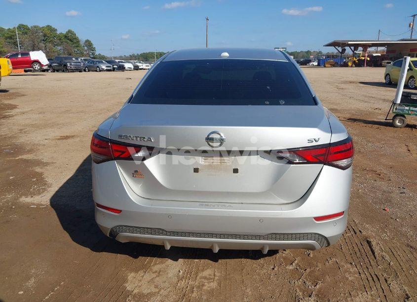 Photo 16 of 2022 Nissan Sentra SV XTRONIC CVT (VIN 3N1AB8CV6NY230923)