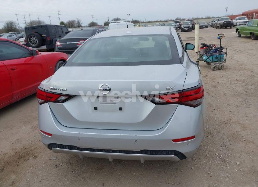Photo 16 of 2022 Nissan Sentra SV XTRONIC CVT (VIN 3N1AB8CV6NY254428)