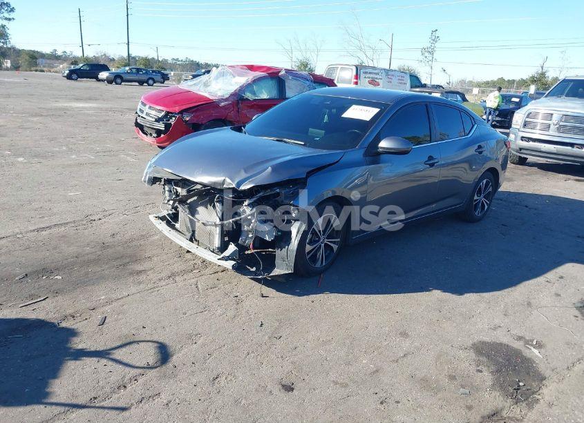 Photo 2 of 2022 Nissan Sentra SV XTRONIC CVT (VIN 3N1AB8CV6NY275618)