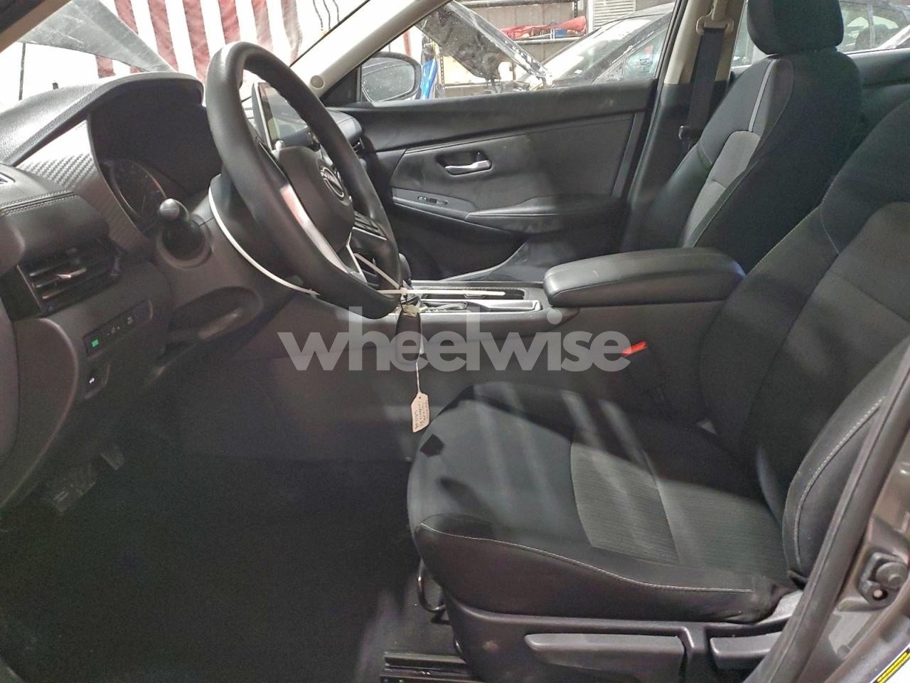 Photo 7 of 2025 NISSAN SENTRA SV (VIN 3N1AB8CV6NY290359)