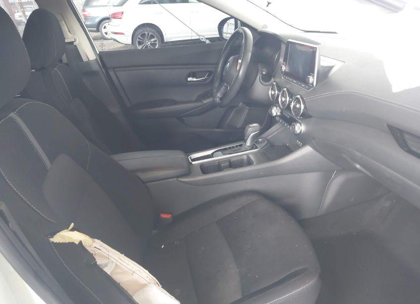 Photo 5 of 2022 Nissan Sentra SV XTRONIC CVT (VIN 3N1AB8CV6NY314417)