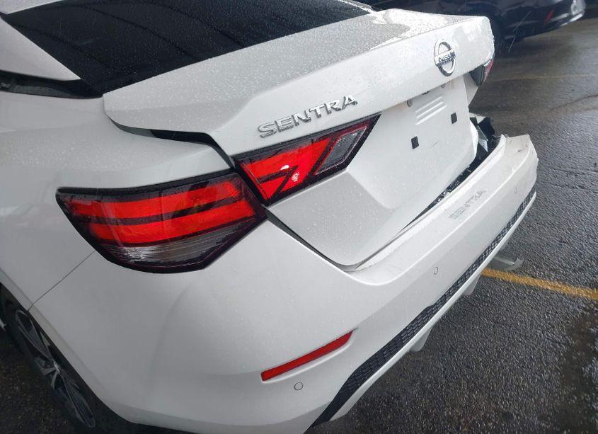 Photo 6 of 2022 Nissan Sentra SV XTRONIC CVT (VIN 3N1AB8CV6NY314417)