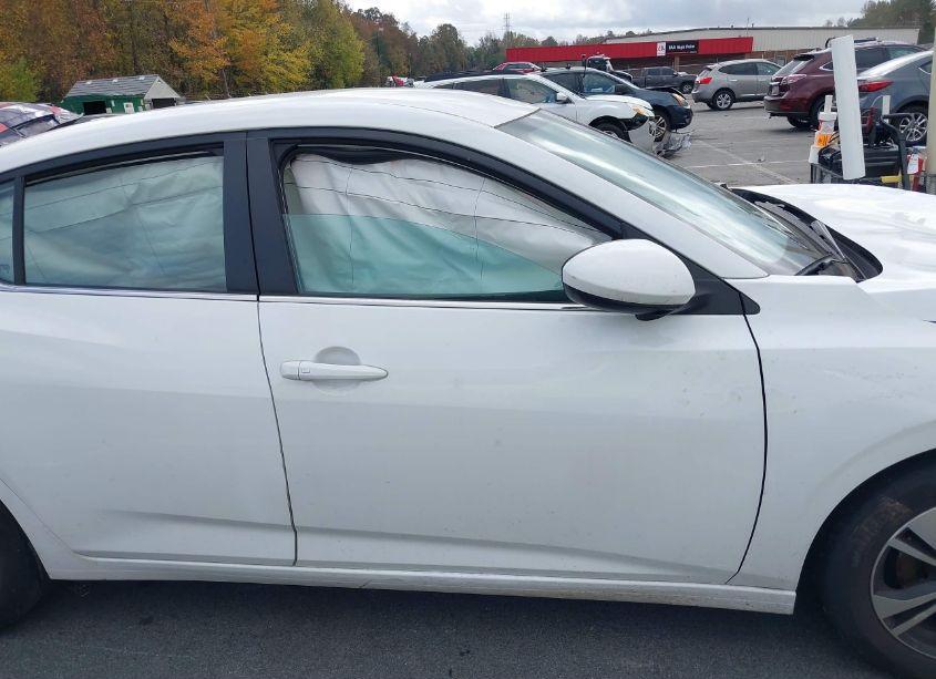 Photo 12 of 2022 Nissan Sentra SV XTRONIC CVT (VIN 3N1AB8CV6NY318306)