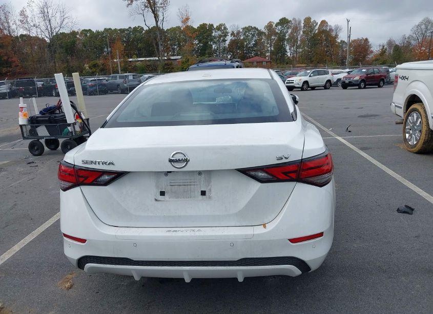 Photo 15 of 2022 Nissan Sentra SV XTRONIC CVT (VIN 3N1AB8CV6NY318306)