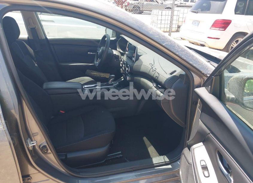 Photo 5 of 2023 Nissan Sentra SV XTRONIC CVT (VIN 3N1AB8CV6PY287240)