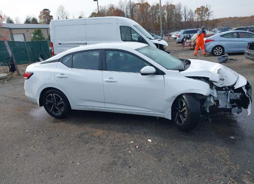 Photo 13 of 2024 Nissan Sentra SV XTRONIC CVT (VIN 3N1AB8CV6RY215540)