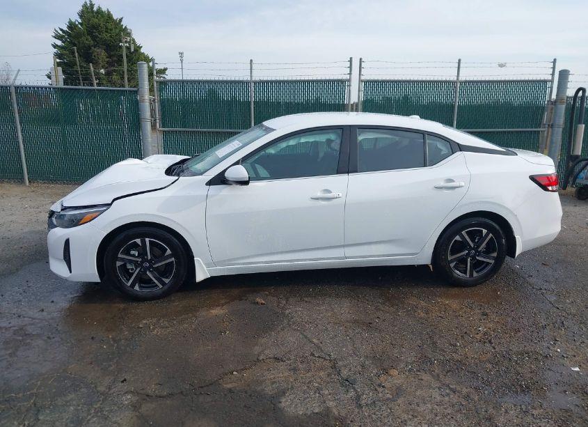 Photo 14 of 2024 Nissan Sentra SV XTRONIC CVT (VIN 3N1AB8CV6RY215540)