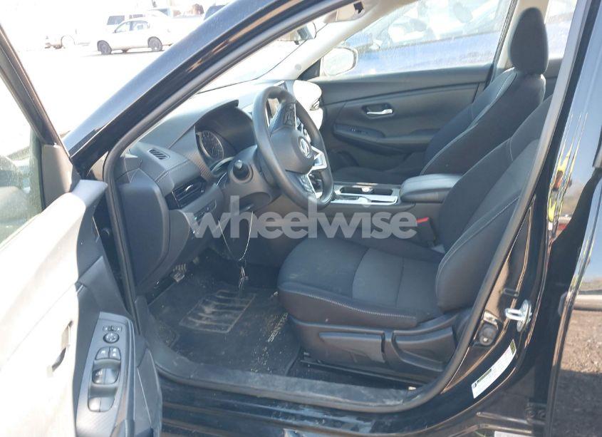 Photo 5 of 2024 Nissan Sentra SV XTRONIC CVT (VIN 3N1AB8CV6RY245654)