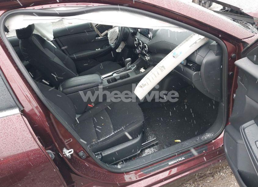 Photo 5 of 2024 Nissan Sentra SV XTRONIC CVT (VIN 3N1AB8CV6RY286866)