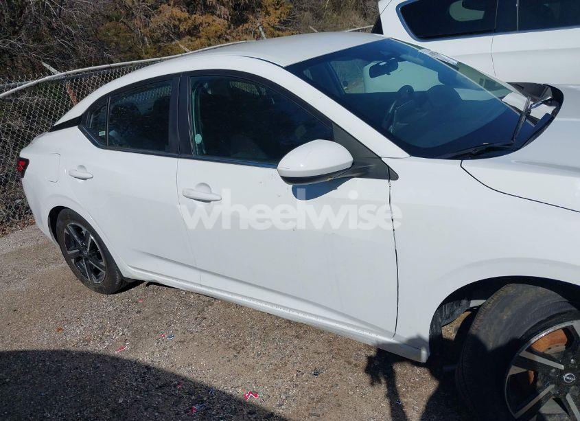 Photo 13 of 2024 Nissan Sentra SV XTRONIC CVT (VIN 3N1AB8CV6RY297009)