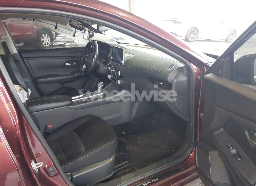 Photo 5 of 2024 Nissan Sentra SV XTRONIC CVT (VIN 3N1AB8CV6RY324029)