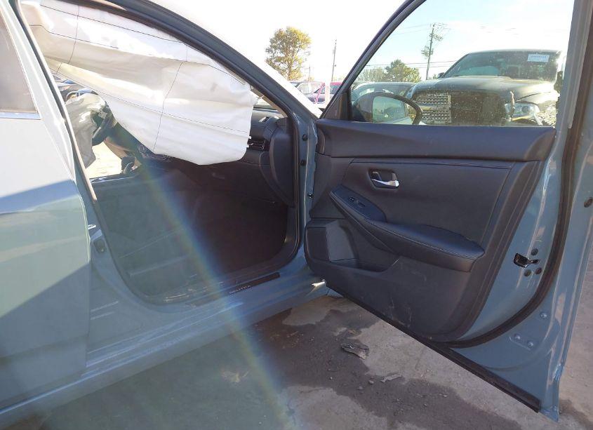 Photo 5 of 2024 Nissan Sentra SV XTRONIC CVT (VIN 3N1AB8CV6RY335015)